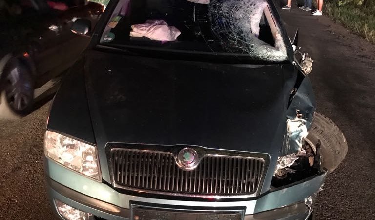ACCIDENT GRAV LA RACOVITA! UN MOPEDIST A DECEDAT PE LOC!