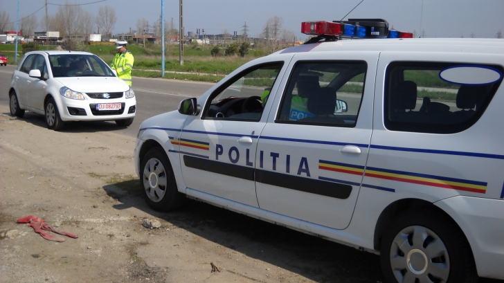 SUTE DE AMNEZI ȘI ZECI DE PERMISE SUSPENDATE, ÎN DÂMBOVIȚA